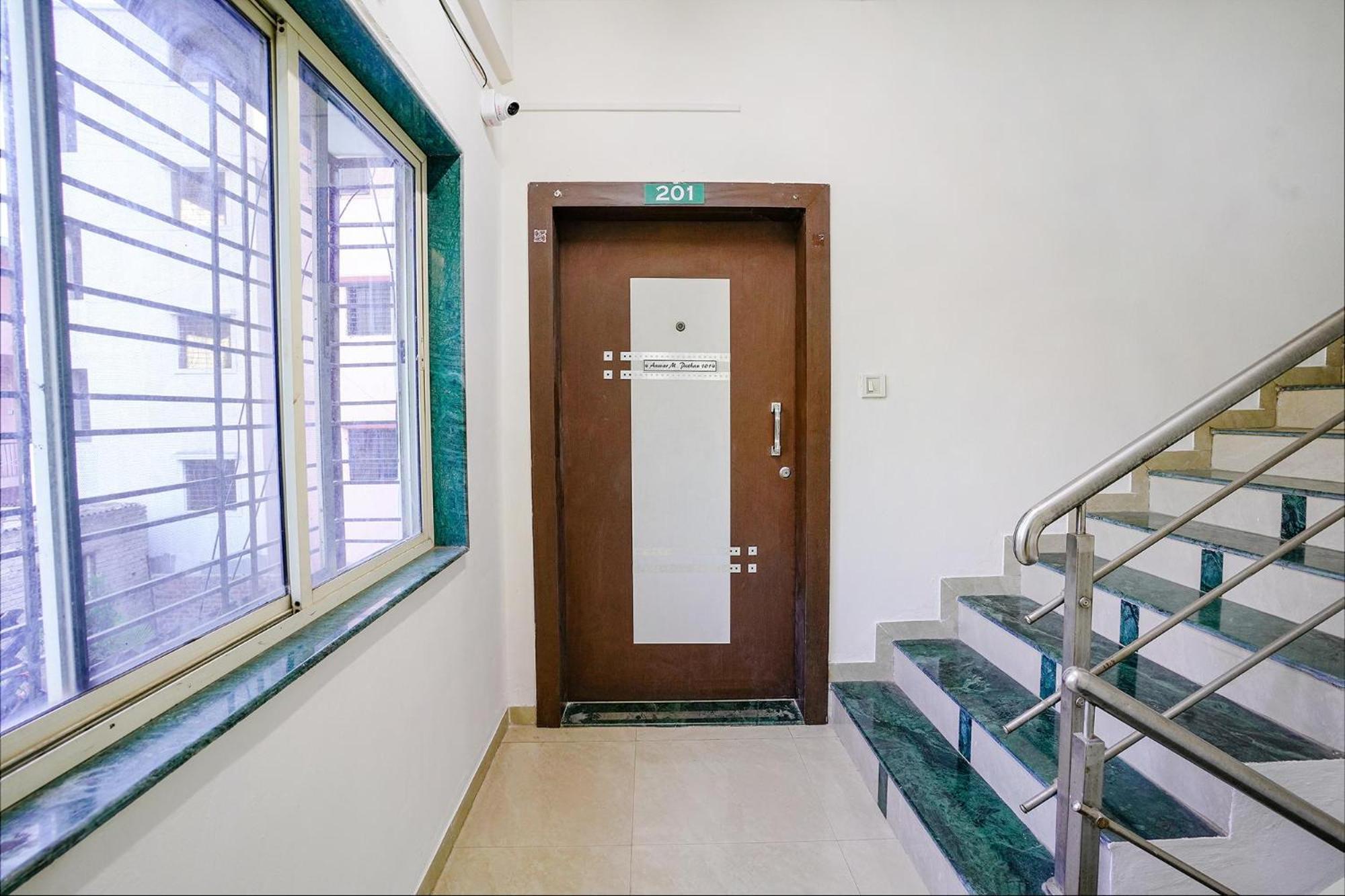 Fabhotel Glh Stays, Airport Road Pune Exteriör bild