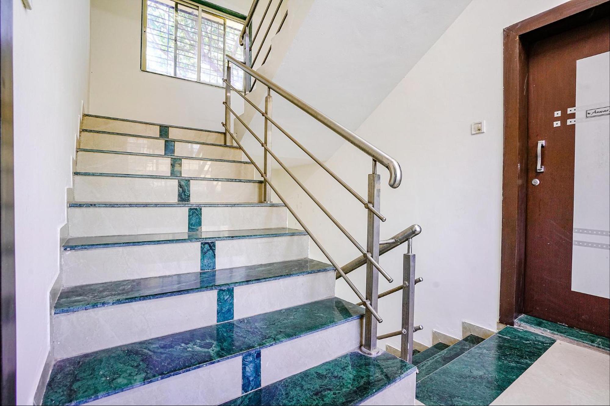 Fabhotel Glh Stays, Airport Road Pune Exteriör bild