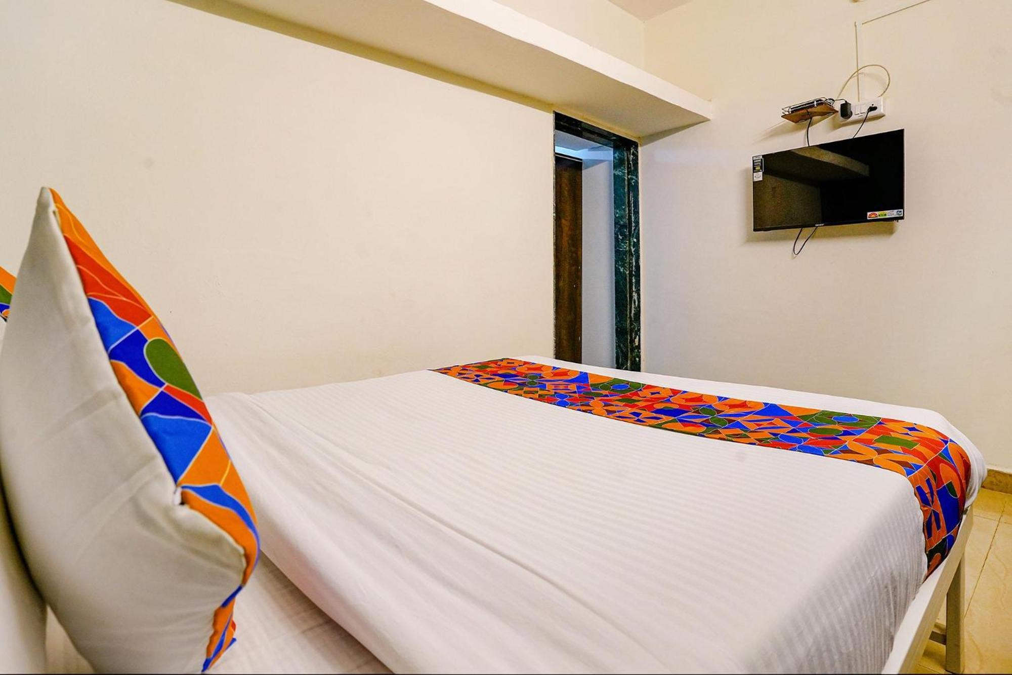 Fabhotel Glh Stays, Airport Road Pune Exteriör bild