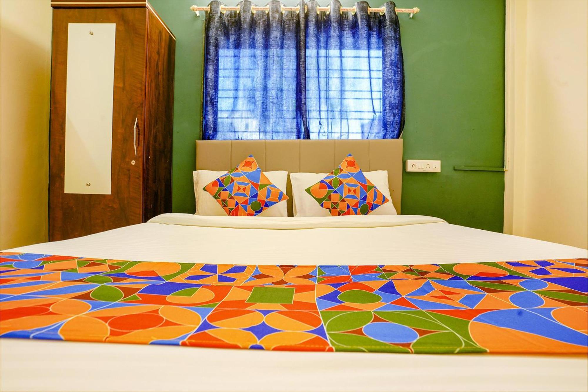 Fabhotel Glh Stays, Airport Road Pune Exteriör bild